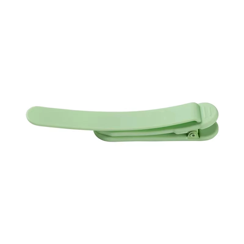 1/3 Pack of Colorful Silicone Bookmarks, Automatically Turning Pages, a Student Accessory for Easy Reading and Bookmarking.